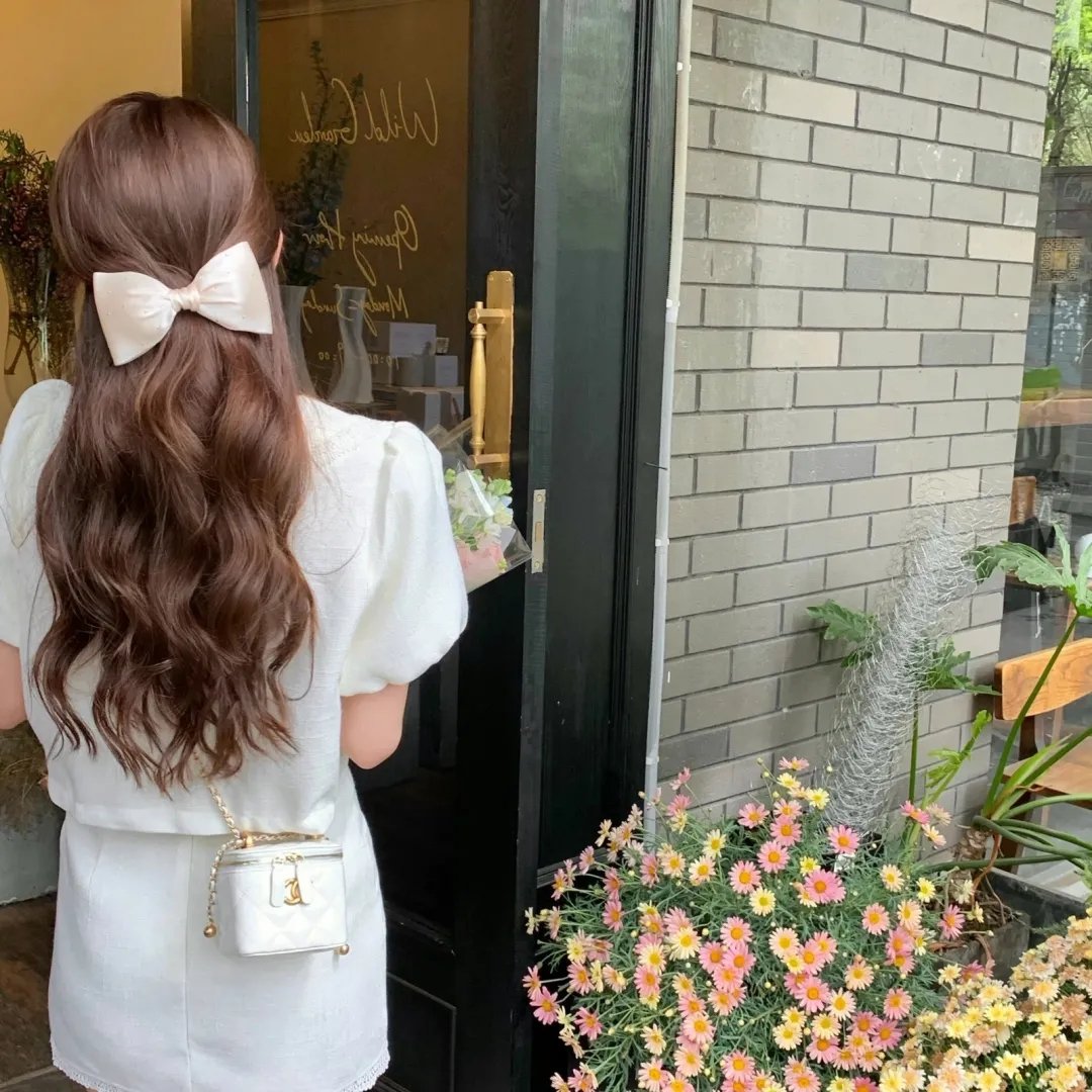 精灵兰尼和韦恩的圣诞前夜
